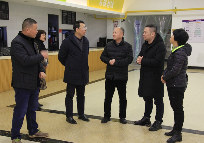 台州科技职业学院副校长包锦阳来校调研交流