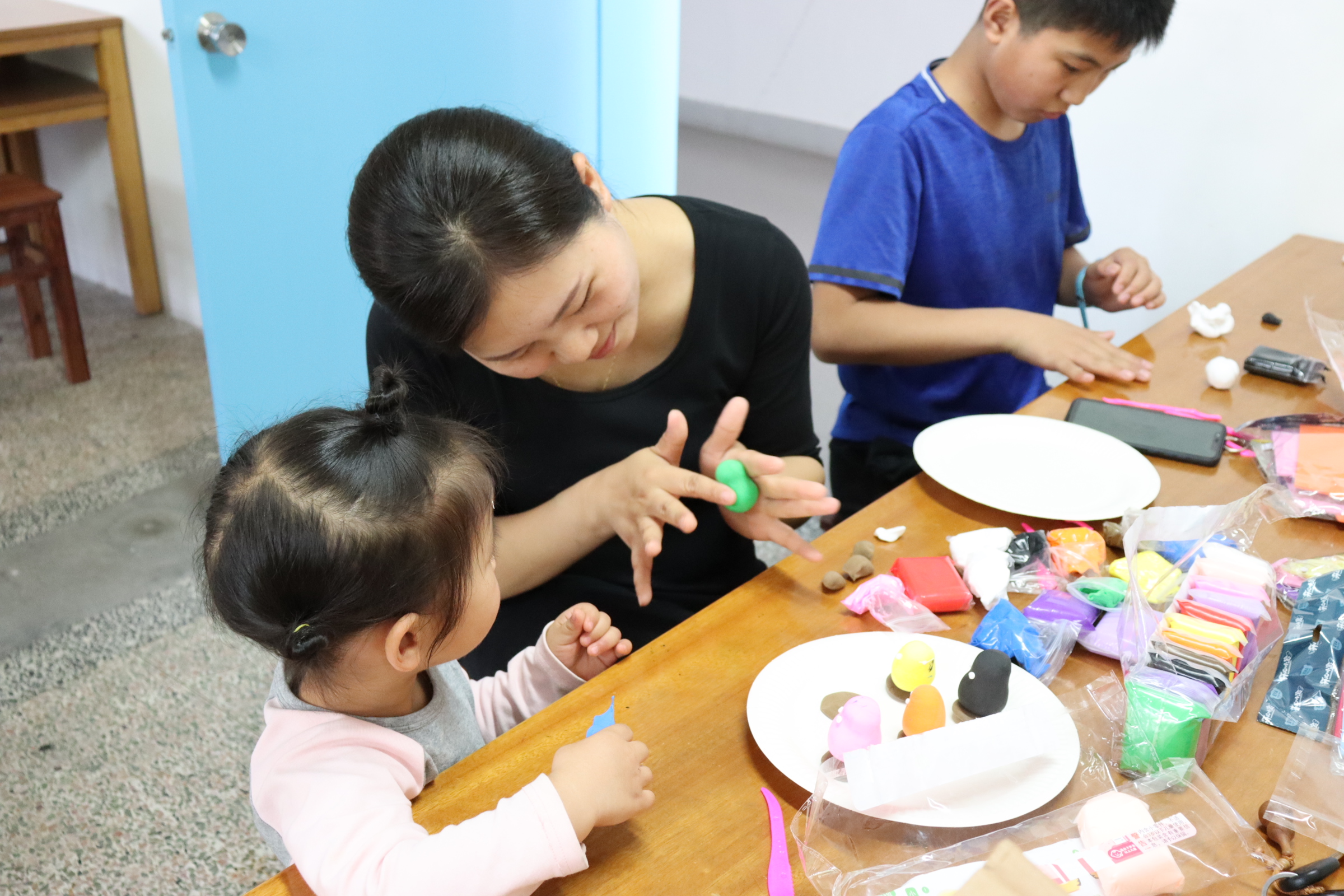 教师教育学院举办首届亲子手工制作创意大赛