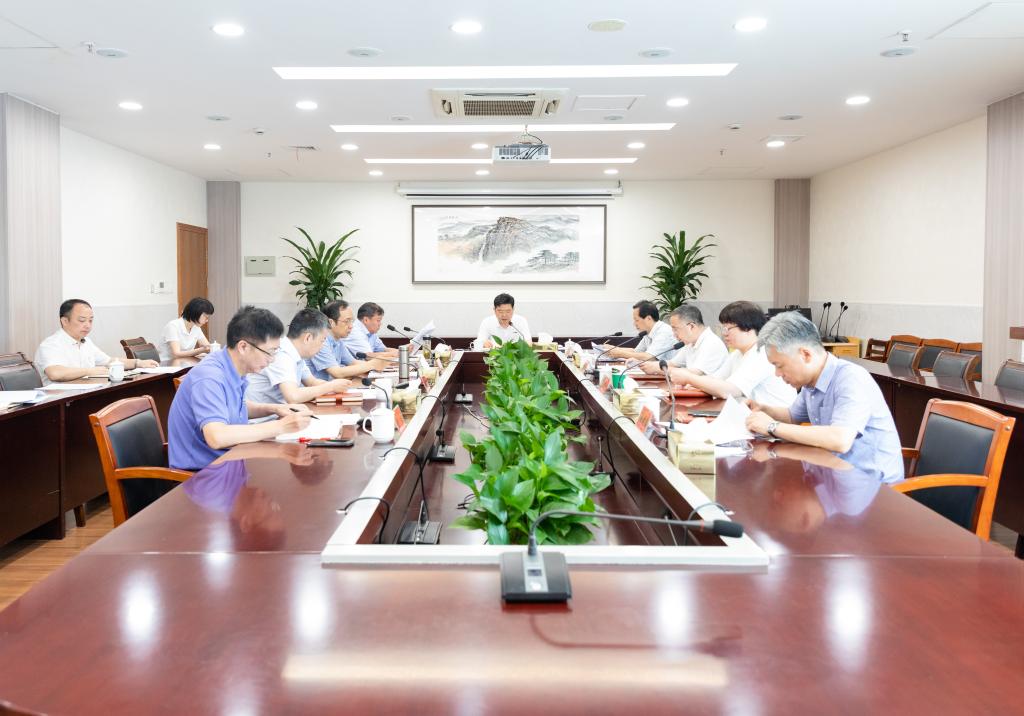 学校党委班子召开2022年上半年党风廉政建设分析会