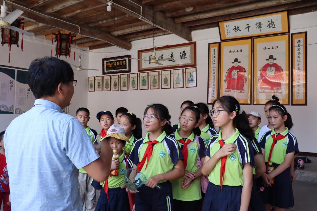 文化流清韵，非遗润童心--三合小学灵溪村研学活动