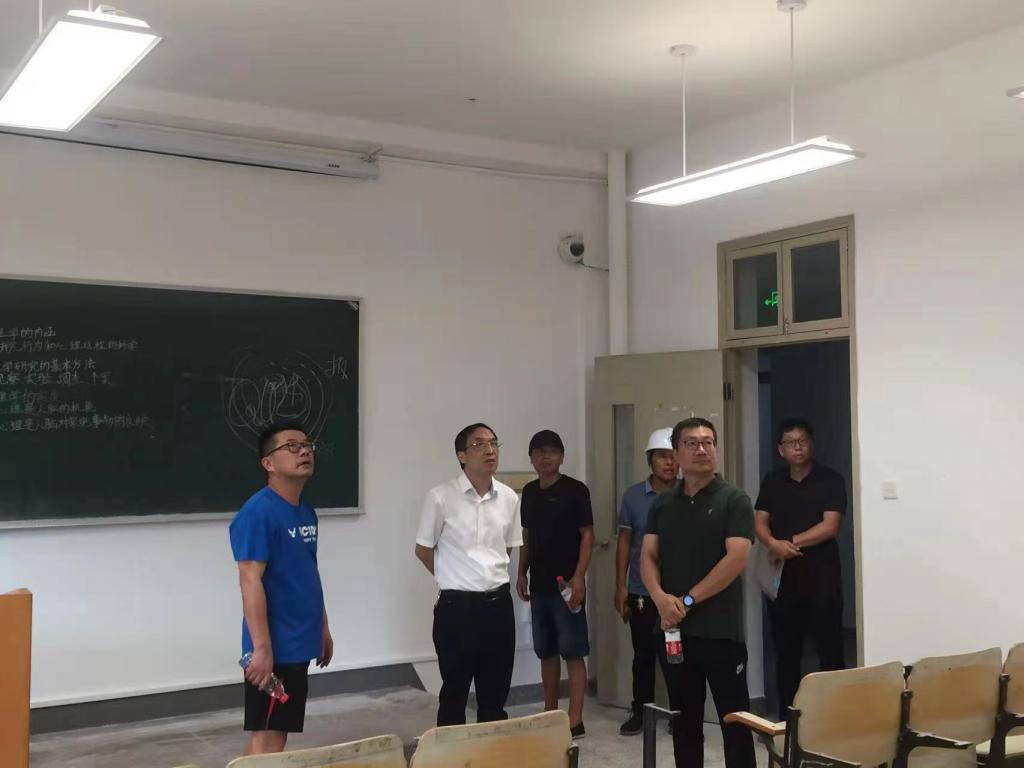 胡韶光检查临海校区改造及建设项目推进情况